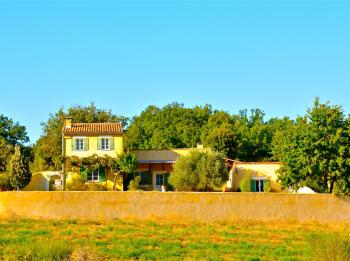 Location en Luberon avec piscine