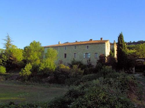 Maison d'hôtes dans une ancienne abbaye du Luberon