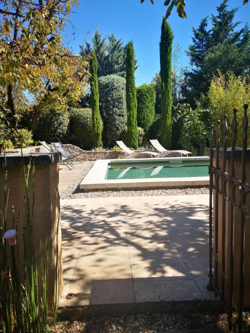 Gite d'exception avec vue panoramique sur le Luberon et piscine
