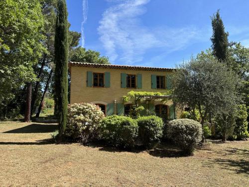 Villa de vacances avec piscine à Roussillon en Luberon