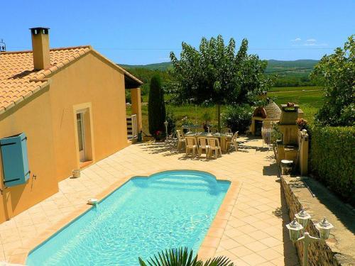 Villa avec piscine pour vos vacances d'été